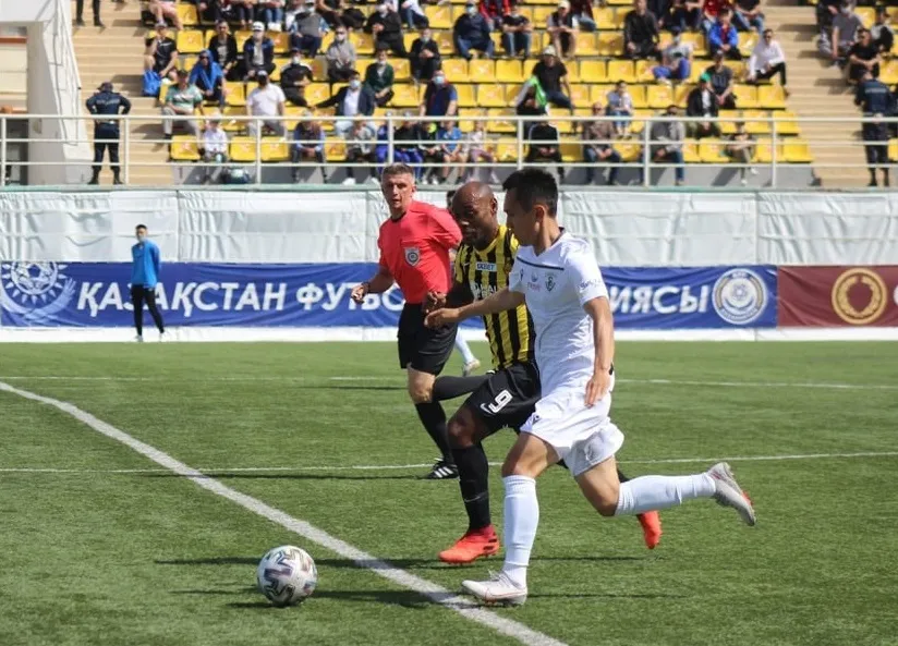 Тайкенов
