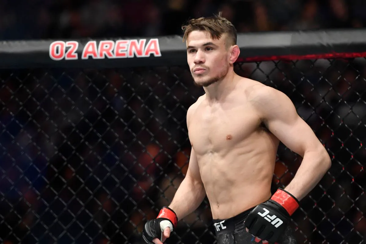 Вуд – Дельгадо прогноз на UFC 321 Абу-Даби 26 октября 2025 года