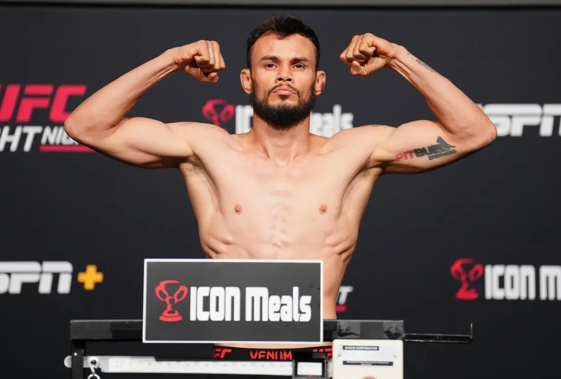 Чайрез – Бунез прогноз на UFC Fight Night 268 Мехико 1 марта 2026 года