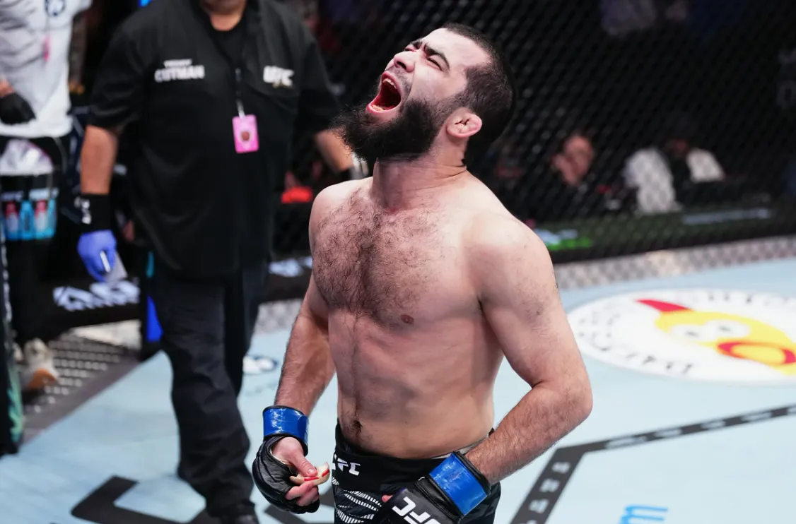 Гафуров – Виклач прогноз на UFC Fight Night 266 Лас-Вегас 8 февраля 2026 года
