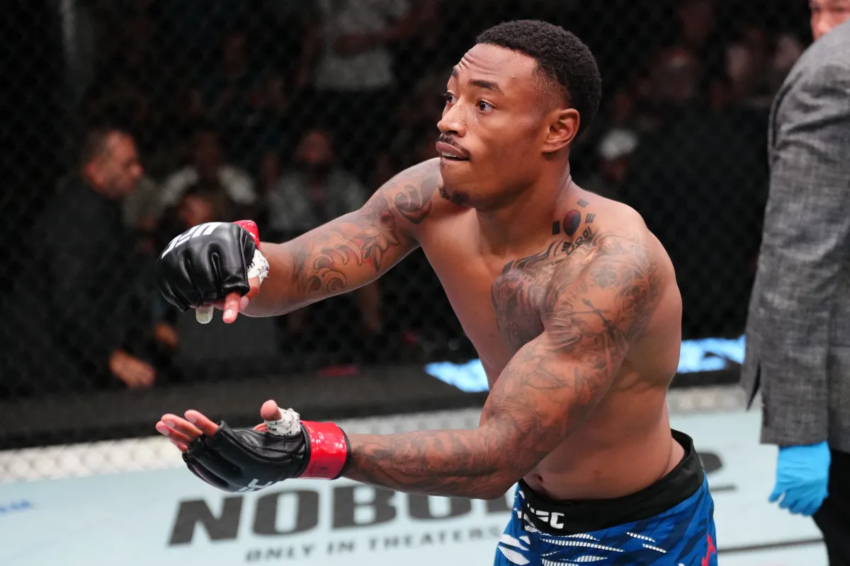Смит – Су Ен Ю прогноз на UFC Fight Night 269 Лас-Вегас 15 марта 2026 года