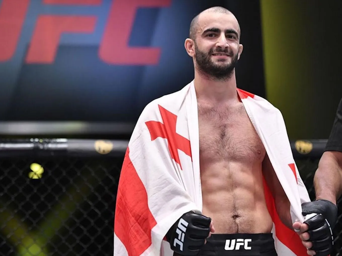 Чикадзе – Вальехос прогноз на UFC ON ESPN 73 Лас-Вегас 14 декабря 2025 года