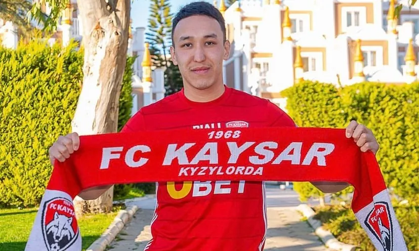 Тузакбаев