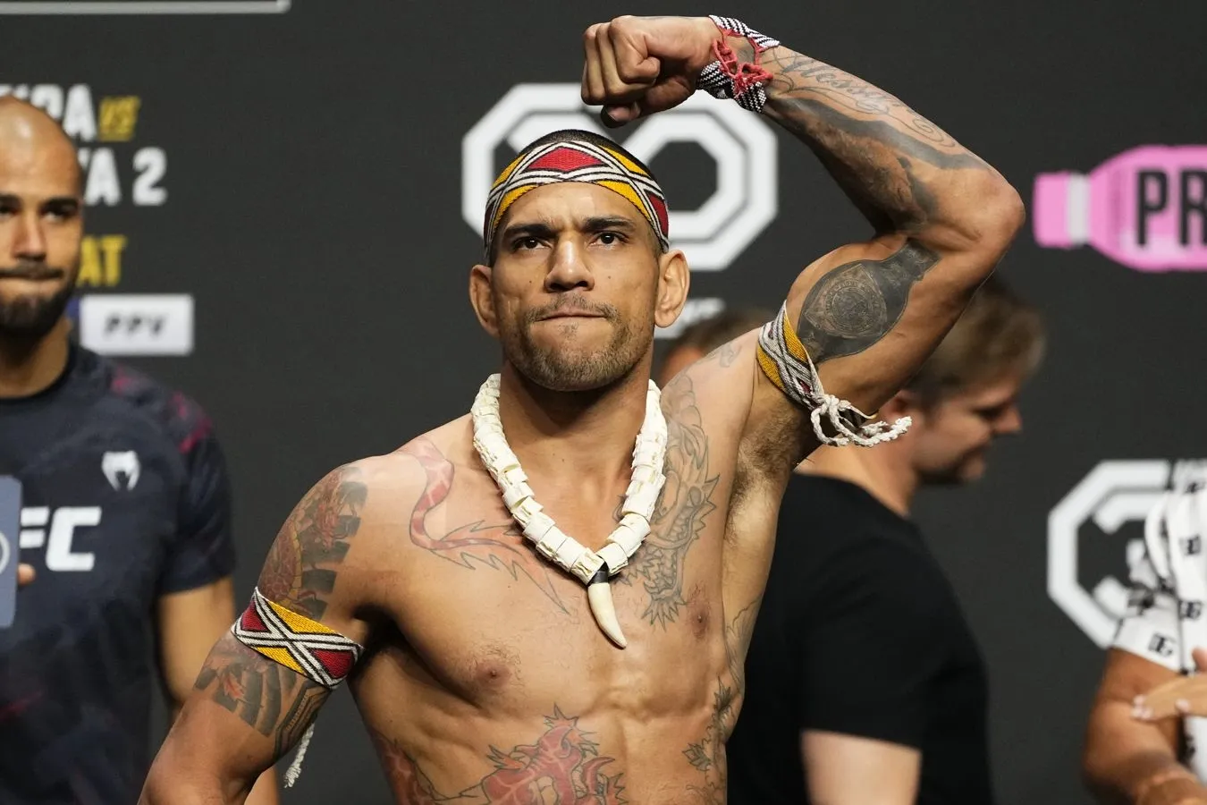 Анкалаев – Перейра прогноз на UFC 320 Лас-Вегас 5 октября 2025 года