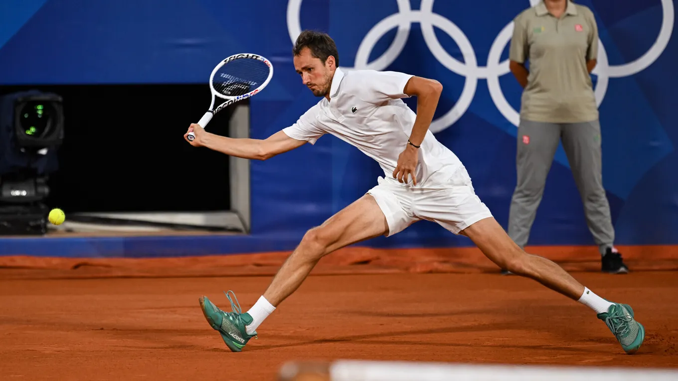 Медведев – Тиафо прогноз и ставки на матч ATP US Open 6 сентября 2026 года