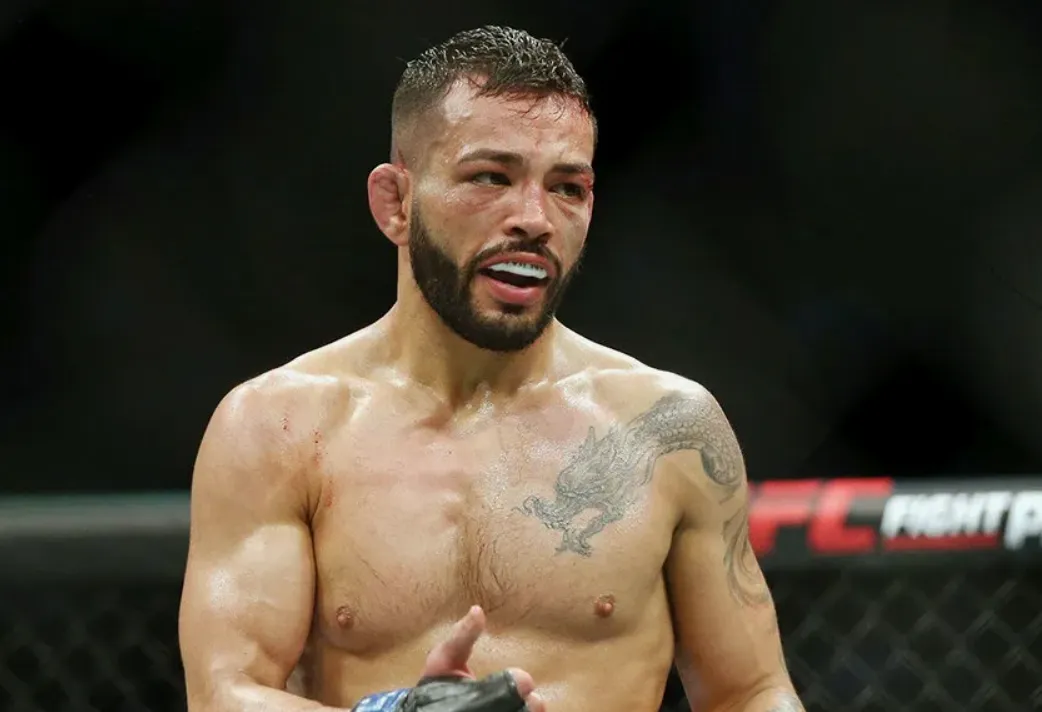 Иге –  Вудсон прогноз на UFC 314 13 апреля 2025 года