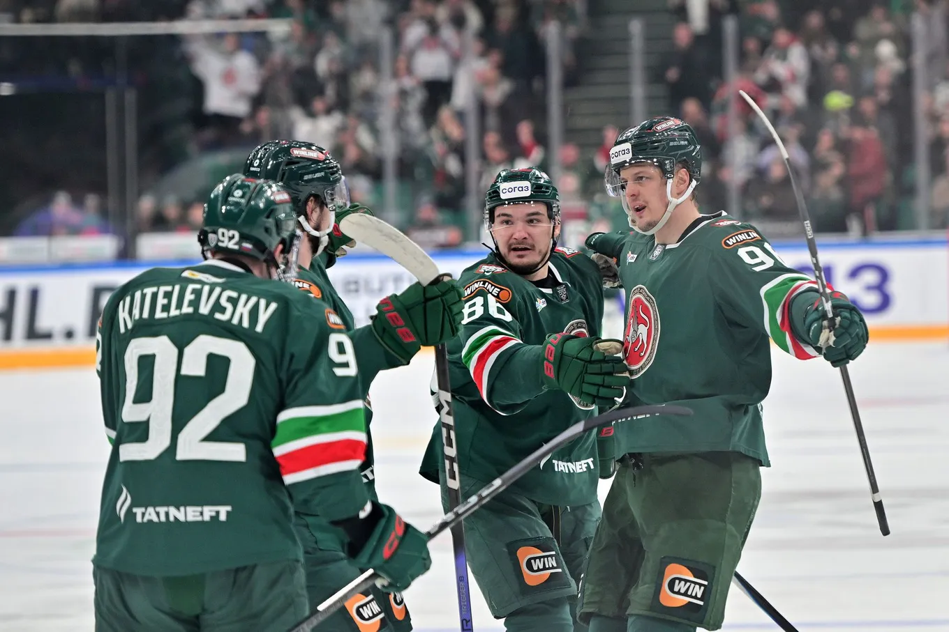 Ак Барс – Трактор прогноз на матч КХЛ 3 декабря 2025 года