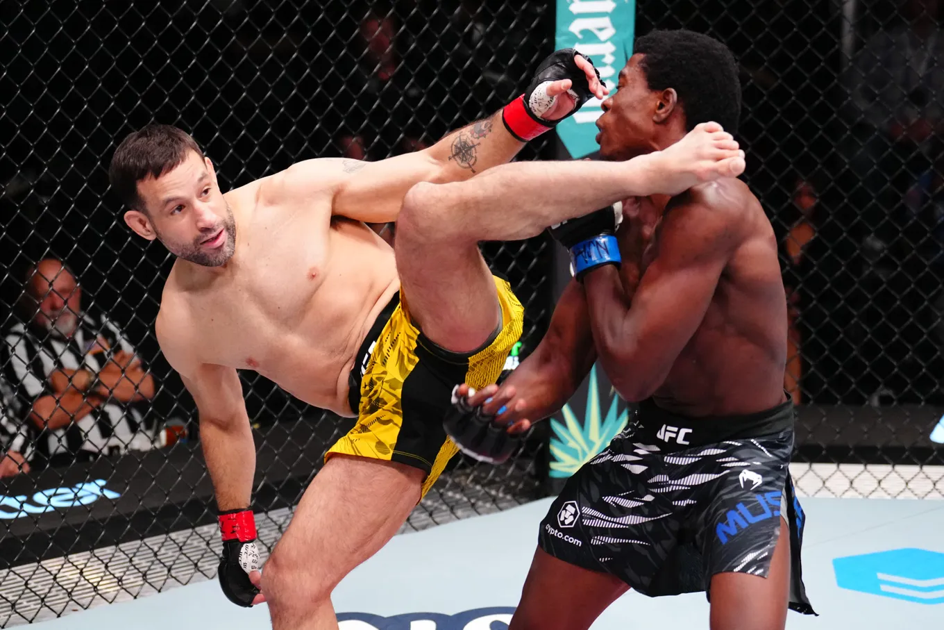 Тикнесс – Мусаса прогноз на UFC Fight Night 260 Перт 28 сентября 2025 года