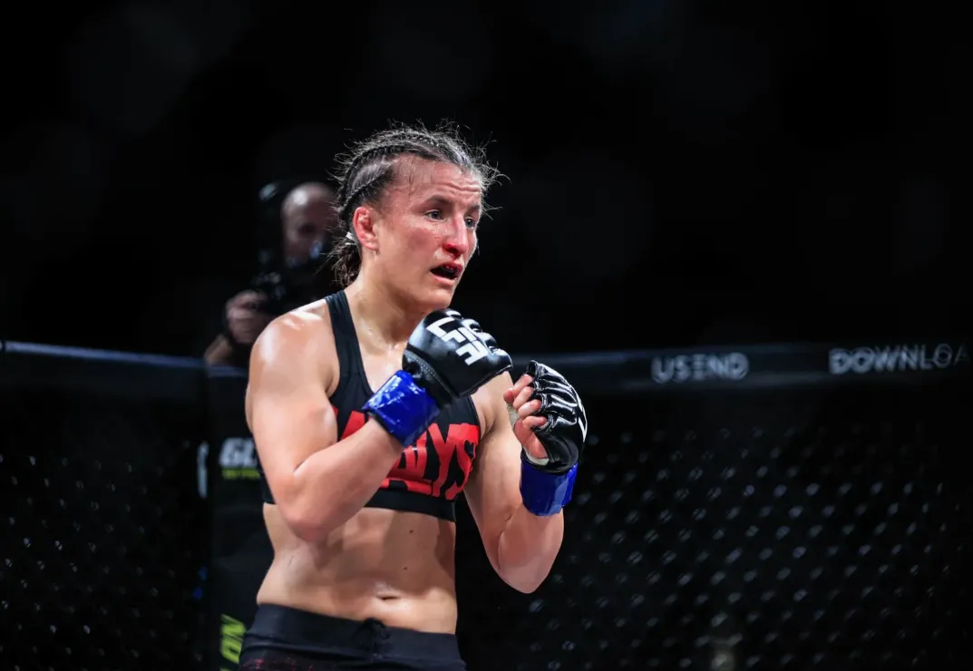 Родригез – Хьюз прогноз на UFC Fight Night 269 Лас-Вегас 15 марта 2026 года