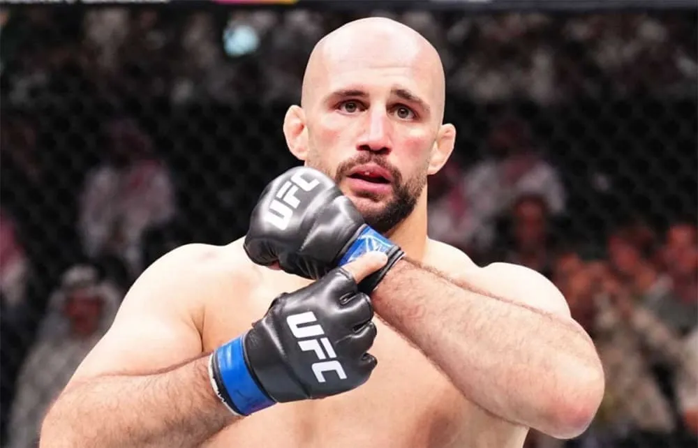 Оздемир – Мэнифилд прогноз на UFC Fight Night 265 22 ноября 2025 года