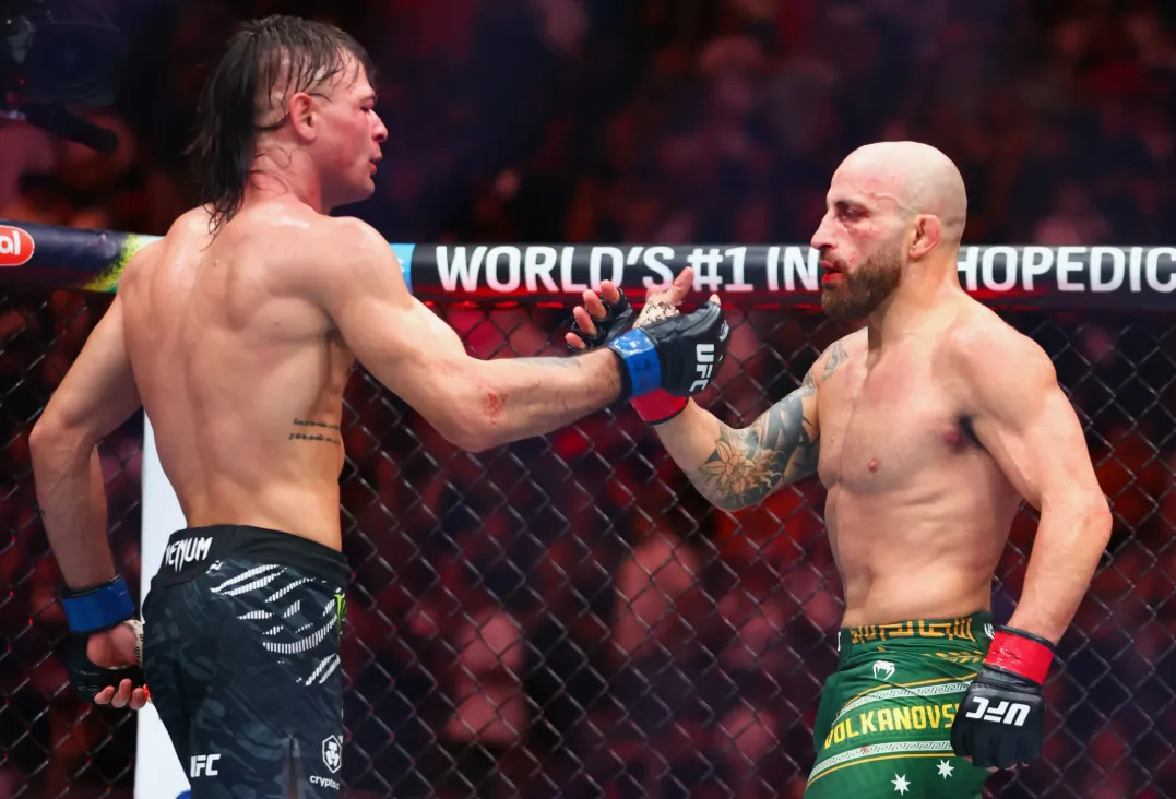 Волкановски – Лопес прогноз на UFC 325 Сидней 1 февраля 2026 года