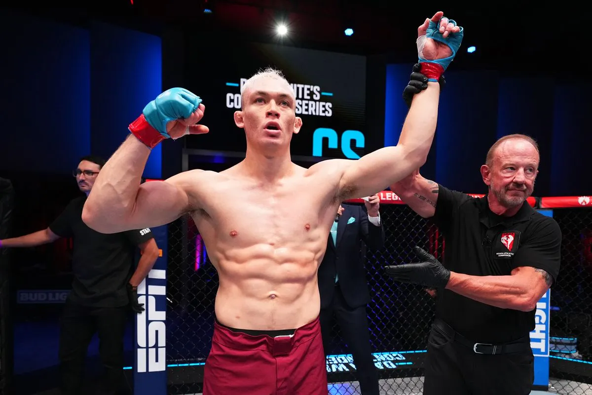 Стирлинг – Беллато прогноз на UFC Fight Night 260 Перт 28 сентября 2025 года