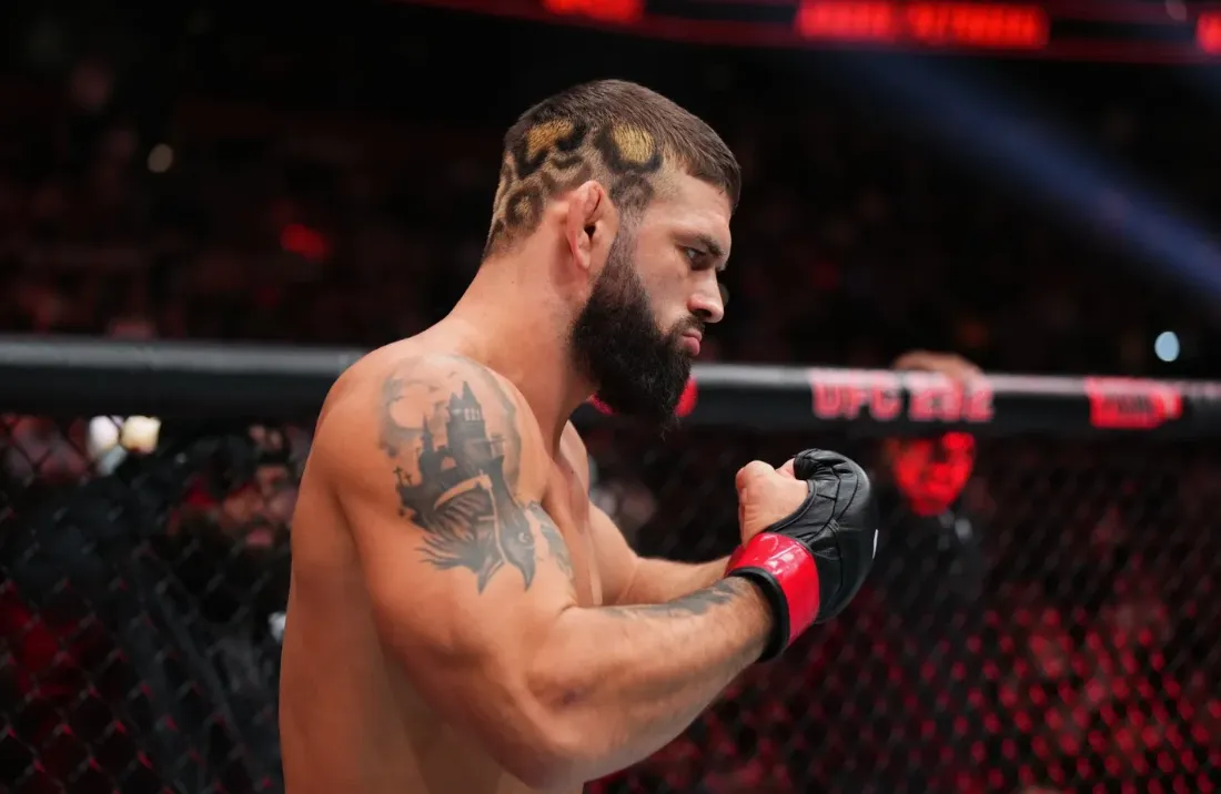 Роустон – Петроски прогноз на UFC Fight Night 260 Перт 28 сентября 2025 года