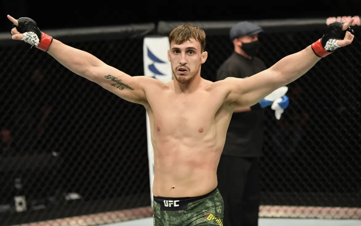 Крылов – Букаускас прогноз на UFC 324 Лас-Вегас 25 января 2026 года