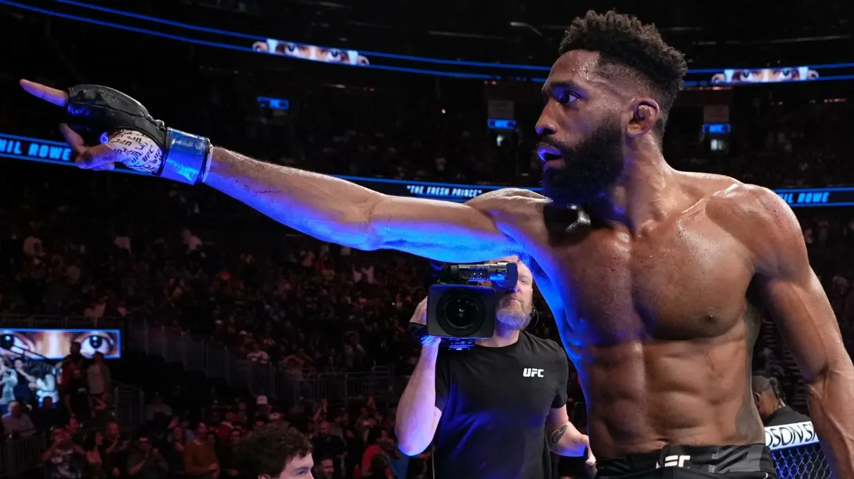 Роу – Сон Хьюн Ко прогноз на UFC Fight Night 263 Лас-Вегас 2 ноября 2025 года