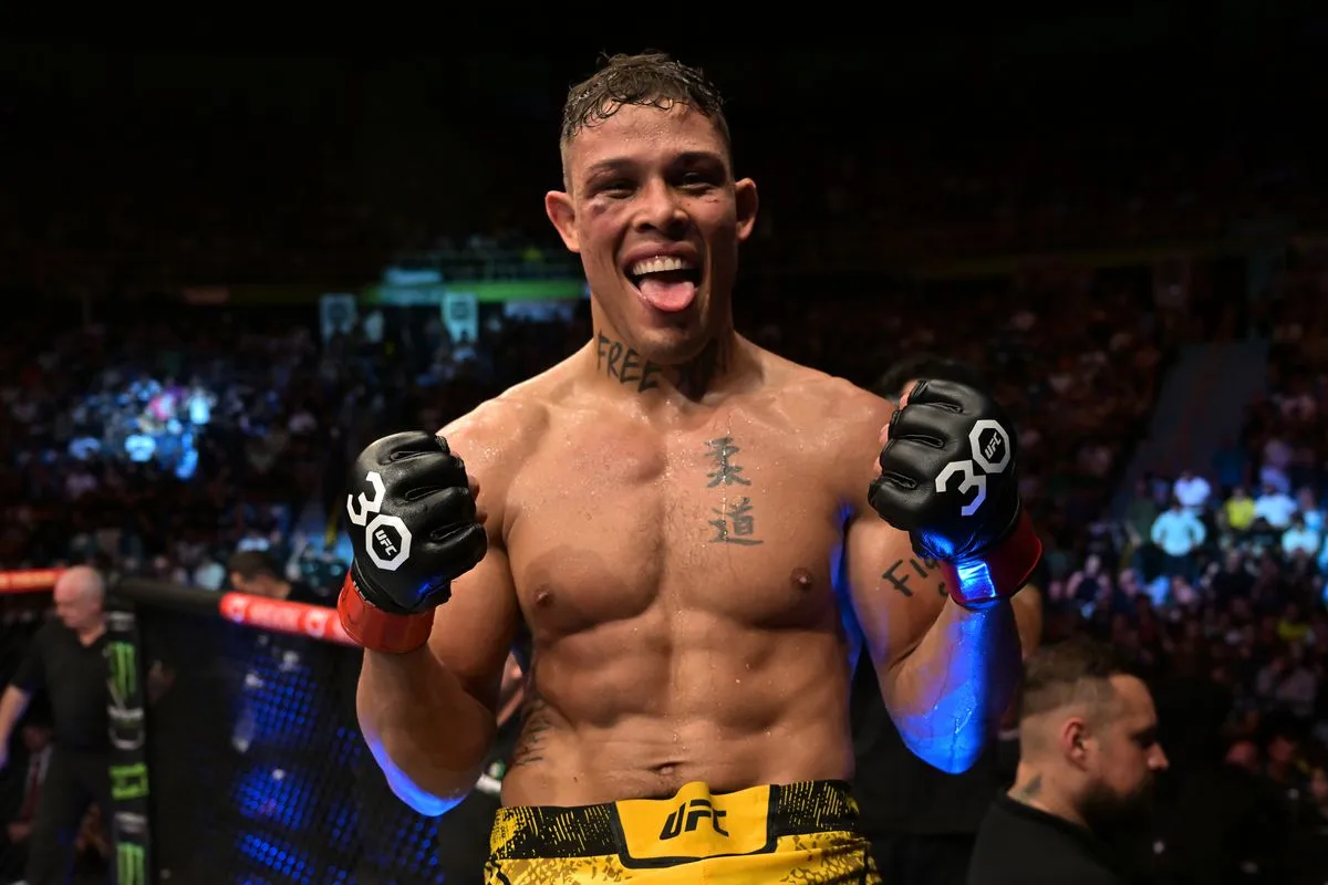 Борральо – Де Риддер прогноз на UFC 326 Лас-Вегас 8 марта 2026 года