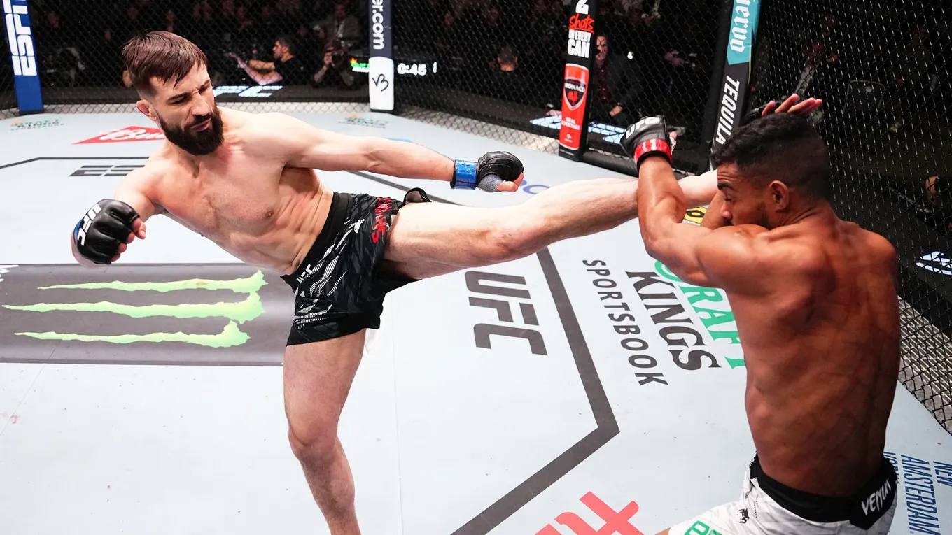 Садыхов – Зиам прогноз на UFC 323 Лас-Вегас 7 декабря 2025 года