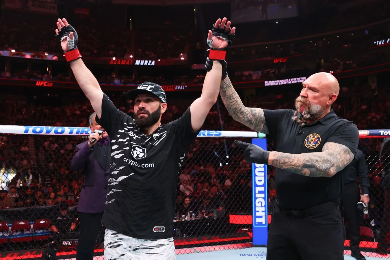Мурзаканов – Коста прогноз на UFC 327 Майами 12 апреля 2026 года