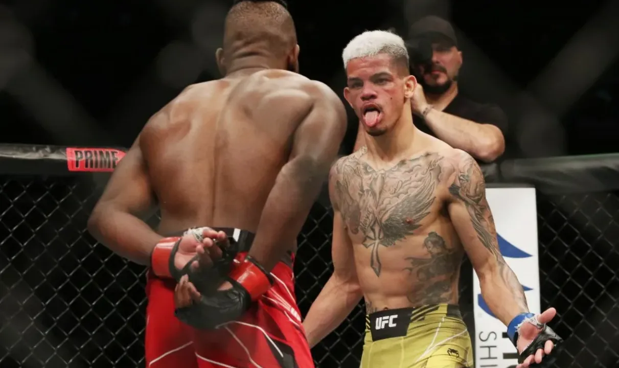 Кавана –  Дос Сантос прогноз на UFC Fight Night 22 марта 2025 года