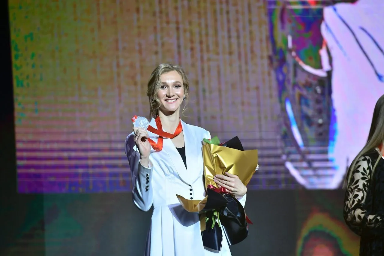 Ольга Рыпакова с серебряной медаль ОИ-2008