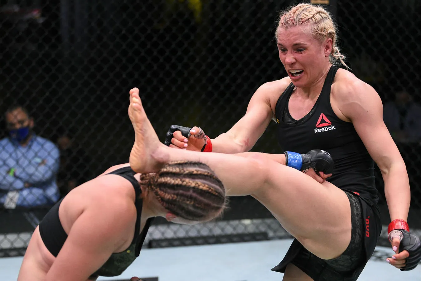 Чиассон – Сантос прогноз на UFC 320 Лас-Вегас 5 октября 2025 года