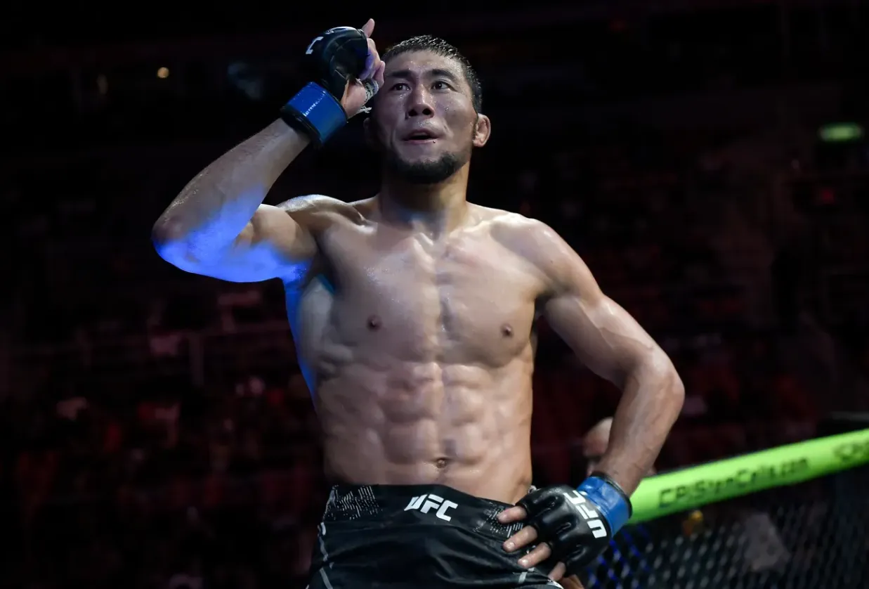 Кертис – Оролбай прогноз на UFC Fight Night 269 Лас-Вегас 15 марта 2026 года