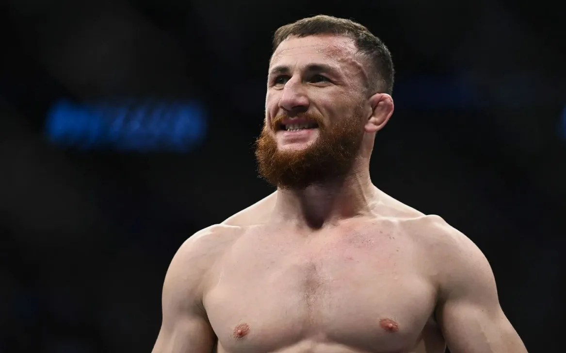 Двалишвили – Сандхаген прогноз на UFC 320 Лас-Вегас 5 октября 2025 года