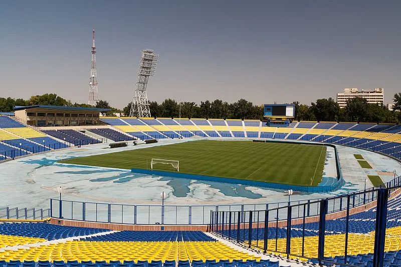 Пахтакор стадионы