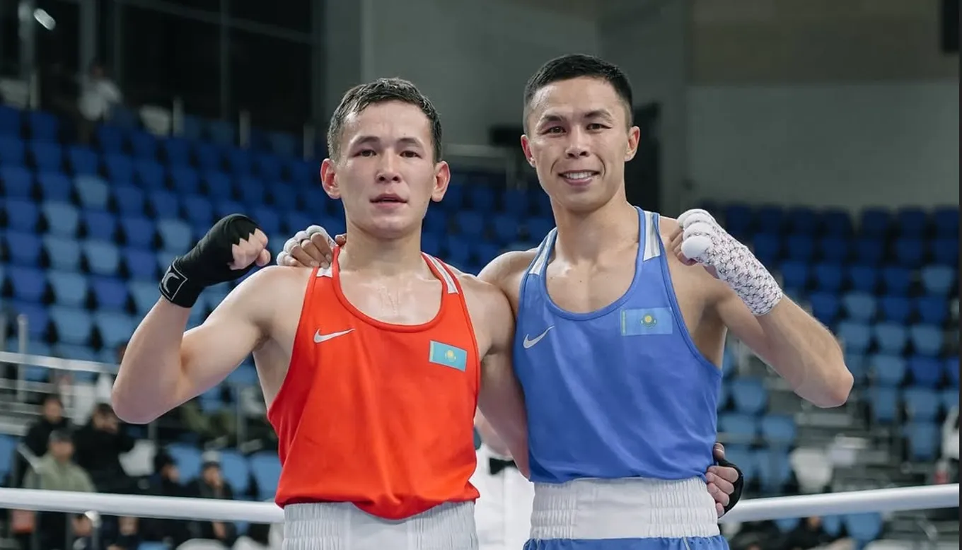 Нурсултан Алтынбек и Сакен Бибосынов после финального боя