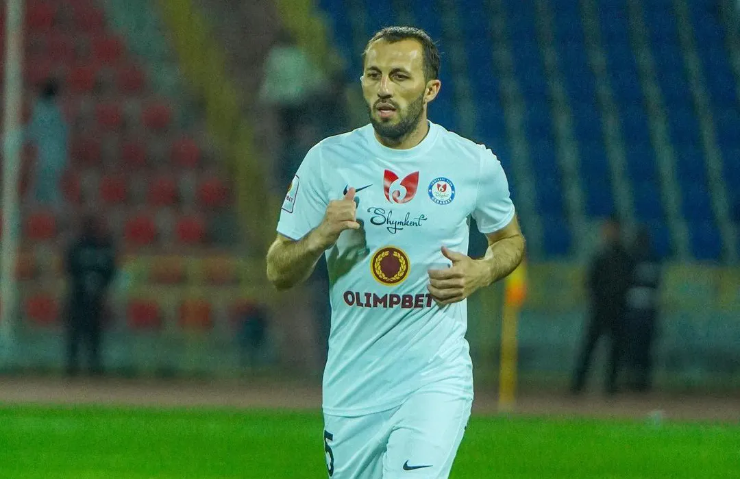 Гафуржан Суюмбаев