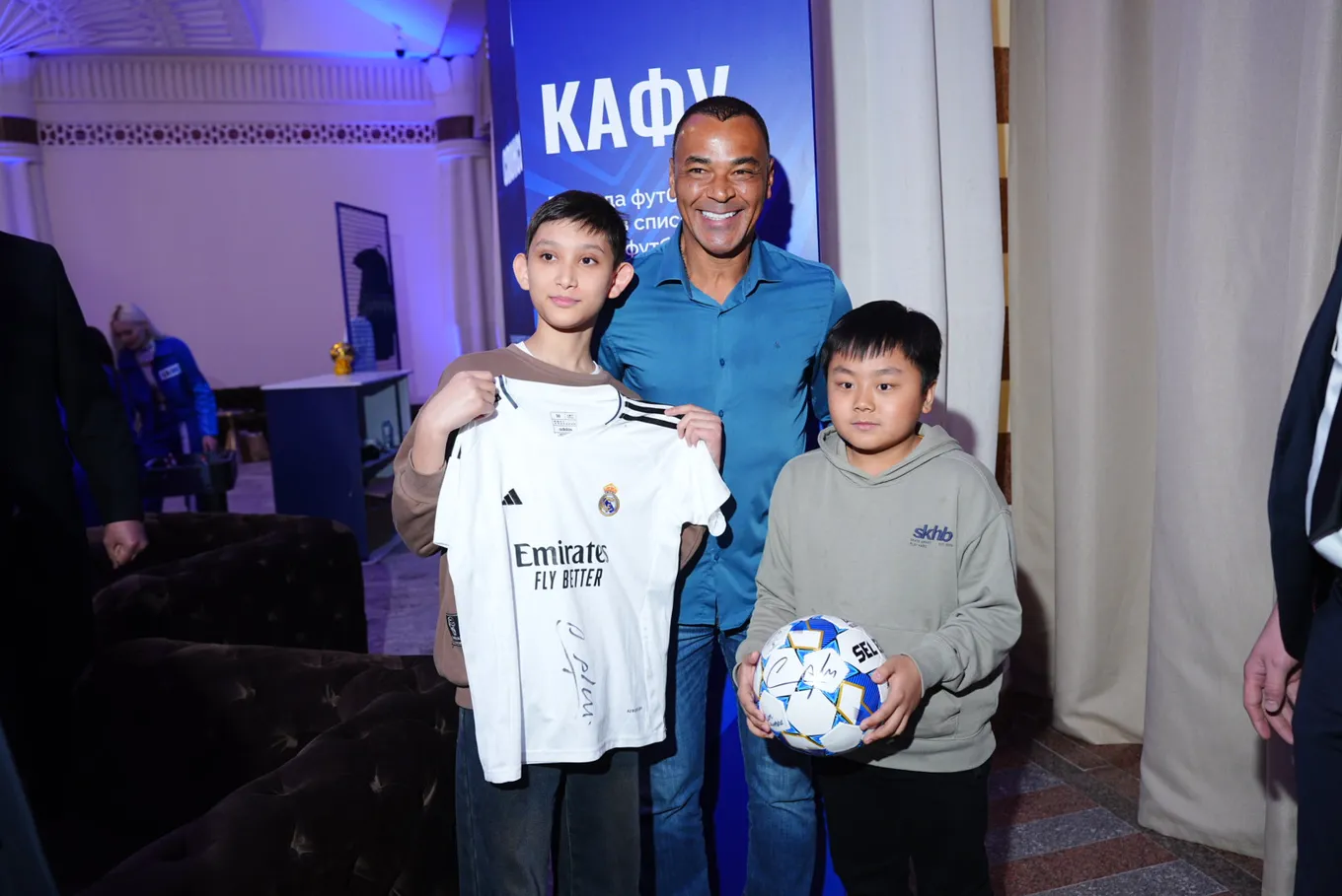Кафу на Meta Sport Forum