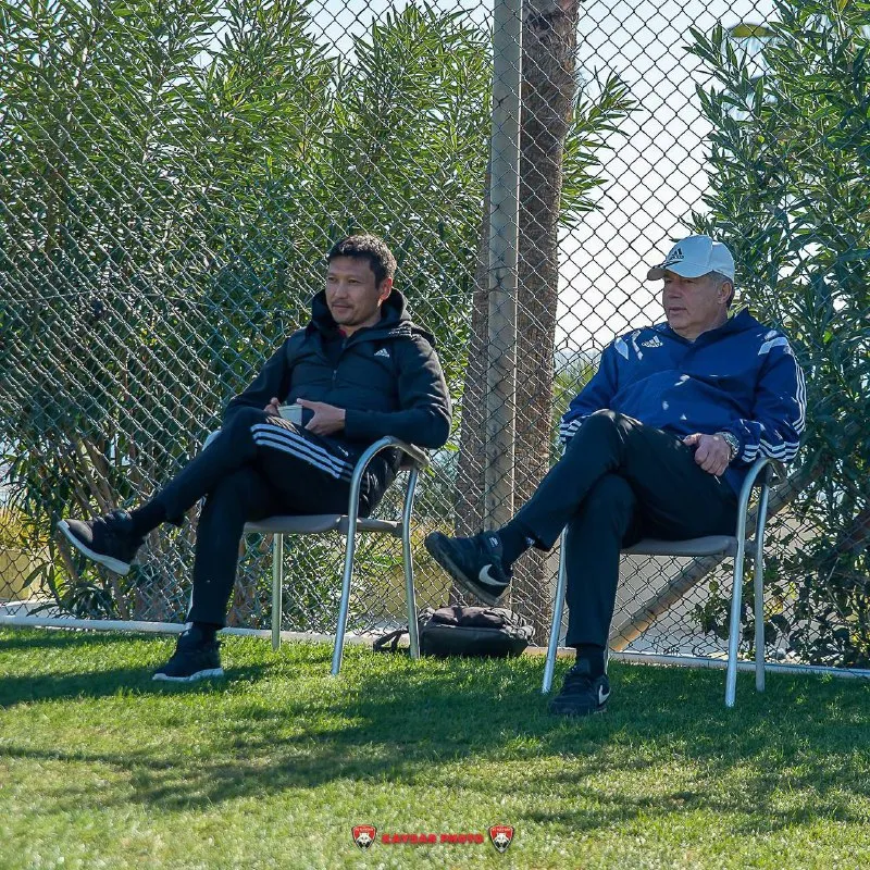 Тренер