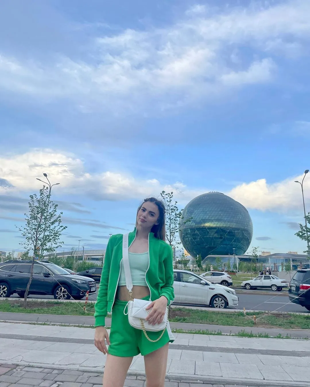 Айслу Мурзагалиева художественная гимнастика