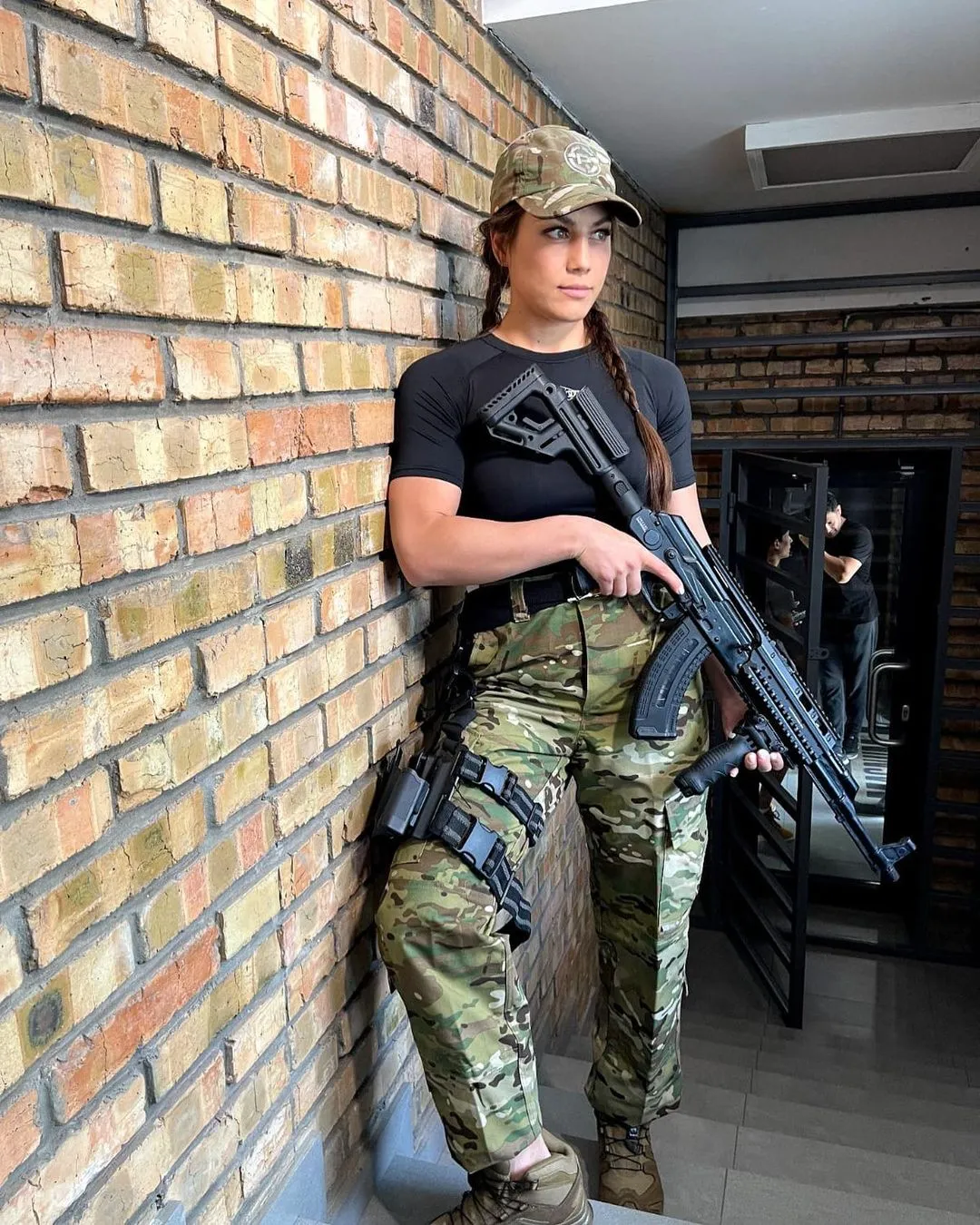 фируза шарипова боксерша