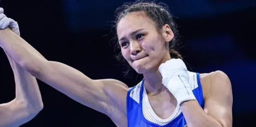 Алуа Балкибекова досрочно выиграла полуфинал чемпионата Казахстан по боксу