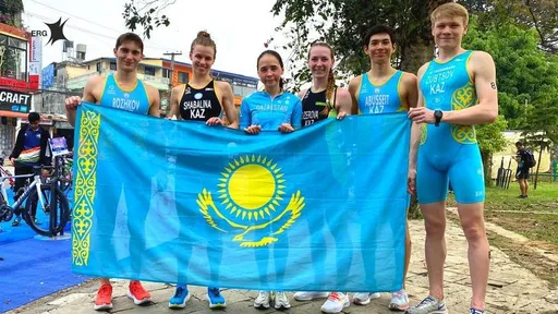 Казахстанка выиграла чемпионат Южной Азии по триатлону