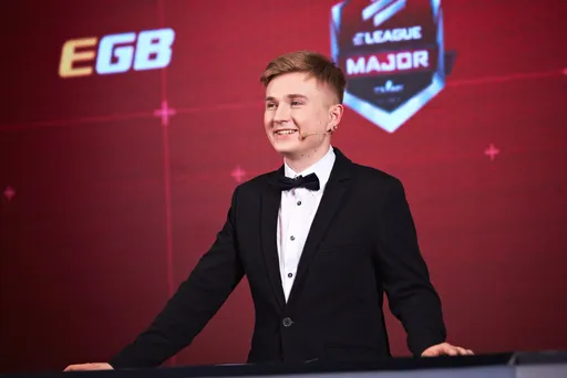 Petr1k – о s1mple, составе EXTREMUM, переходе Twistzz и зарплате аналитика