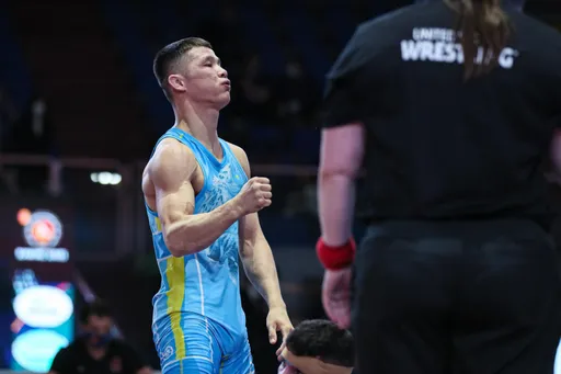 Қазақстандық балуан екі дүркін әлем чемпионын жеңіп, Азия біріншілігінде топ жарды