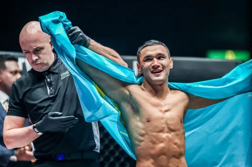 ONE Championship выкатили список потенциальных соперников Деметриуса Джонсона — Ахметов лишь второй