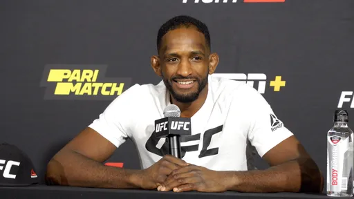 Официально: UFC работают над боем Рахмонова против Магни. Но подпишет ли Нил контракт?