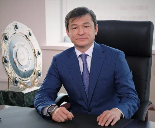 «Закрыть футбол? Разве для этого мы получали независимость?». Хамитжанов ответил депутатам и болельщикам