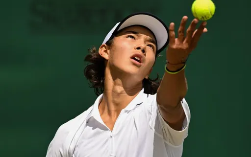 Казахстанские теннисисты стартовали с побед на турнирах ITF