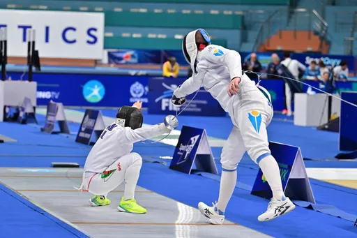 Казахстанские шпажисты победили олимпийских чемпионов и выиграли ЧА-2026