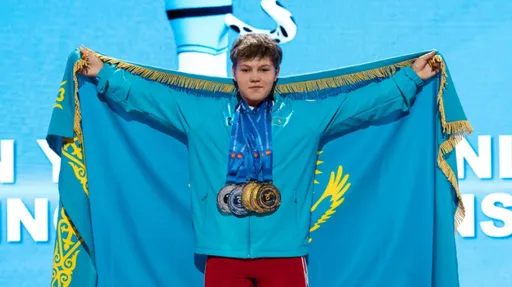 Штангистка из Алматинской области в третий раз подряд стала чемпионкой Казахстана