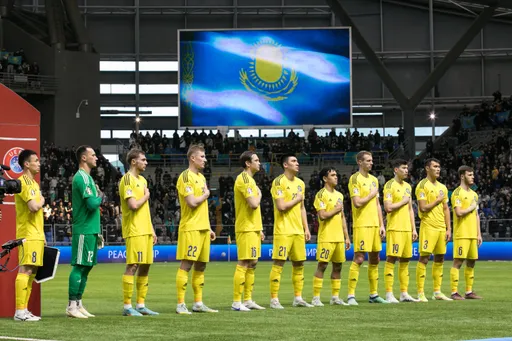 Сотрудники КФФ, QFL, АФК и игроки сборной Казахстана по футболу оказали помощь пострадавшим от паводков