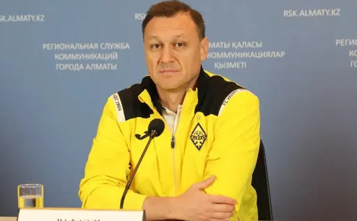 Уразбахтин раскритиковал дорогие подарки отдельным игрокам «Кайрата»