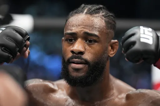 Бывший чемпион UFC ворвался в пятёрку сильнейших полулёгкого веса