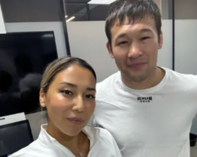 Теннисистка Зарина Дияс встретилась с бойцом UFC Рахмоновым