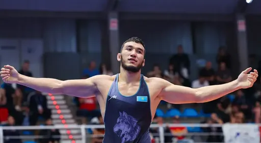 Официально: Ризабек Айтмухан заявлен на чемпионат мира до 23 лет