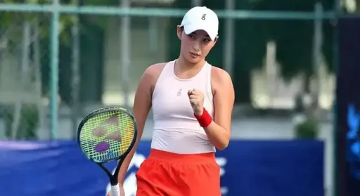 Казахстанская теннисистка вышла в четвертьфинал турнира ITF в Египте